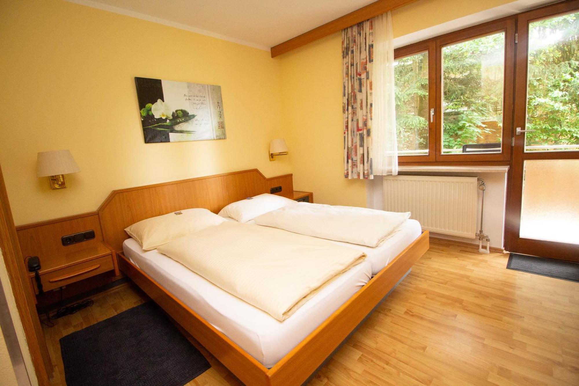 Hotel Am Wald Ottobrunn Dış mekan fotoğraf